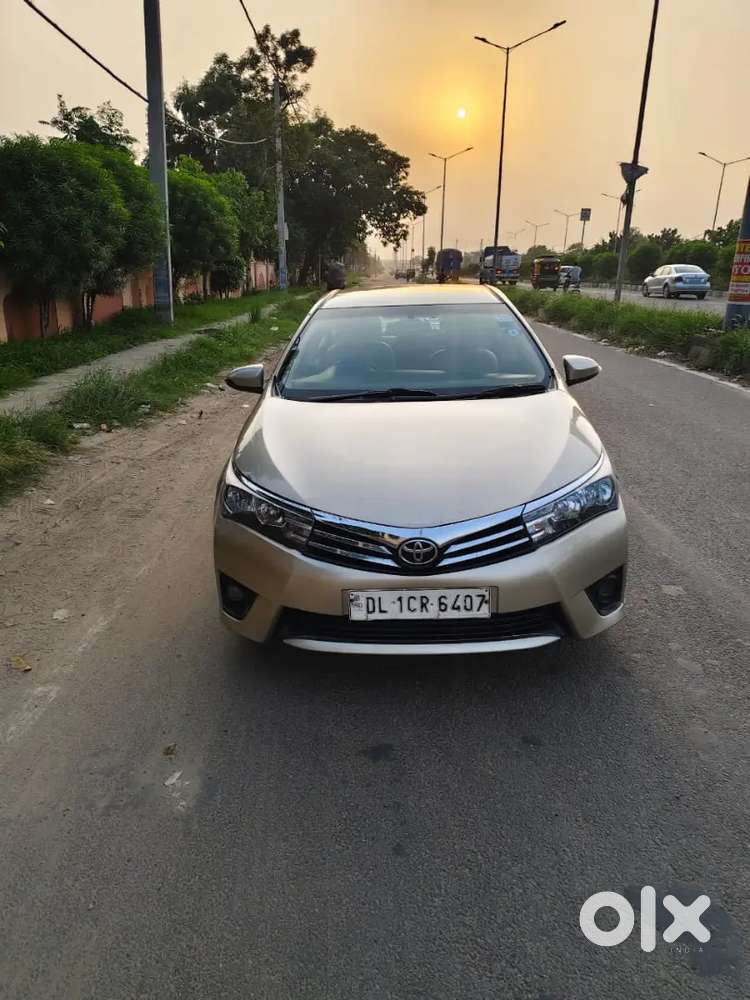 Toyota Corolla Altis 2016