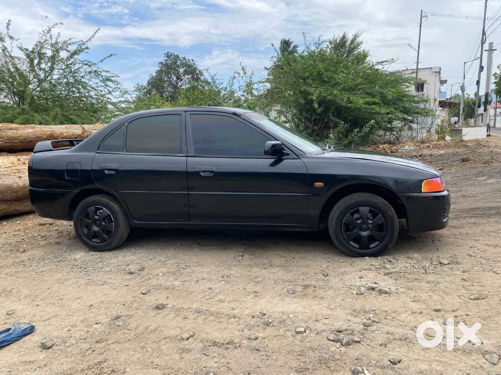 Mitsubishi Lancer Glxd 2002