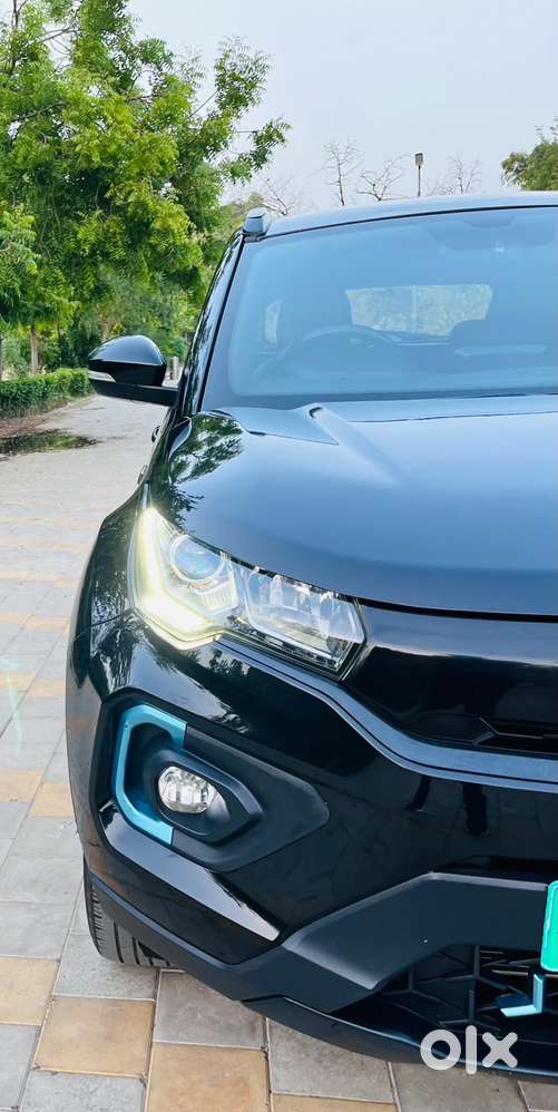 Tata Nexon Ev Xz Plus Dark Edition, 2022, Electric