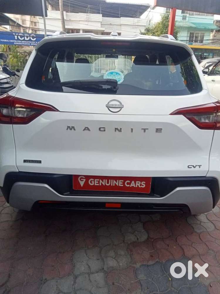 Nissan Magnite 1.0 Xv Turbo Cvt, 2023, Petrol