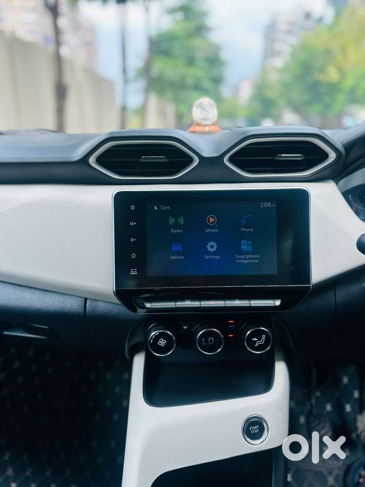 Nissan Magnite 1.0 Xv, 2021, Petrol