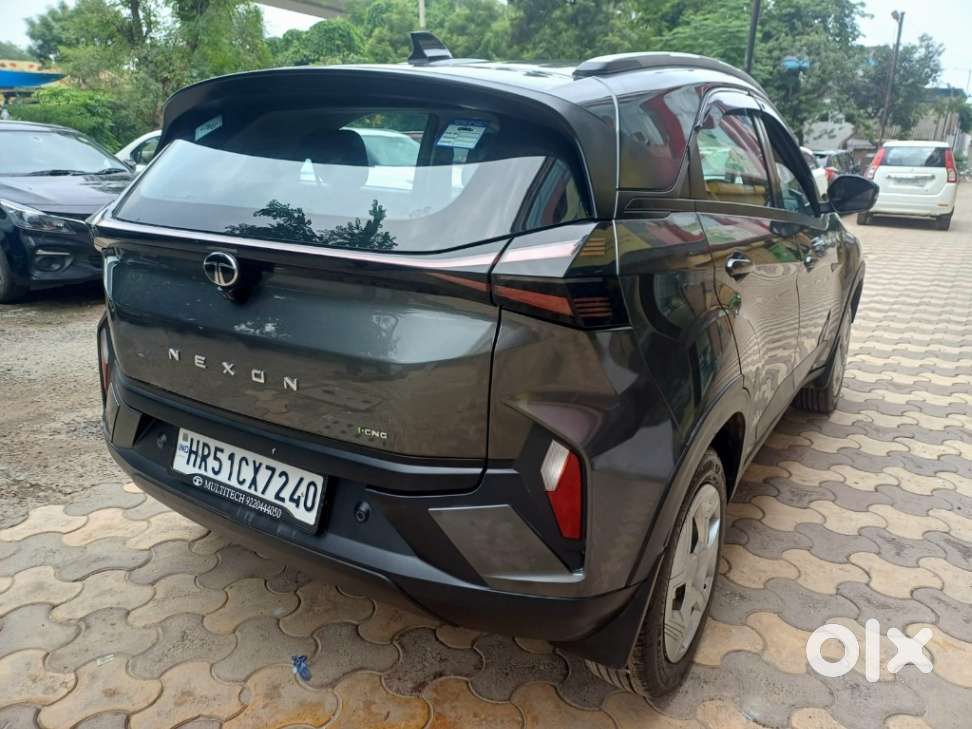 Tata Nexon Pure 1.2 Revotron Petrol 6 Mt, 2026, Cng & Hybrids
