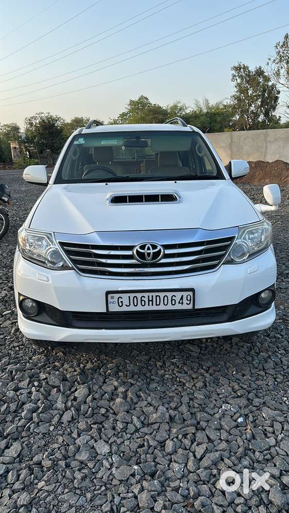 Toyota Fortuner 2013 Diesel Well Maintained