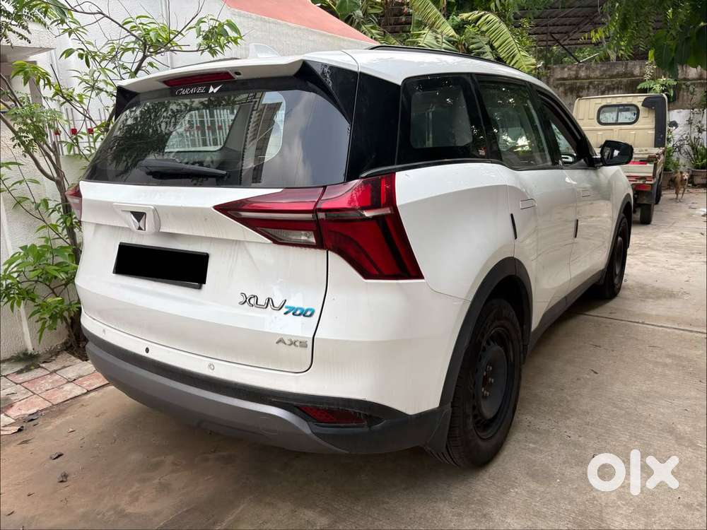 Mahindra Xuv700 2.2 Ax 5 Diesel At 7 Str, 2025, Diesel
