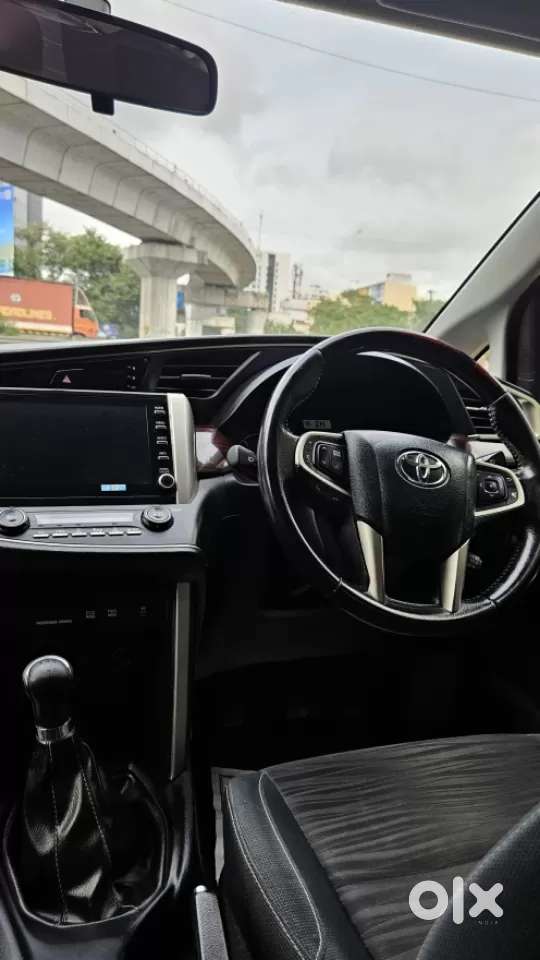 Toyota Innova Crysta [2020-ongoing] 2.4 Vx 8 Str, 2021, Diesel