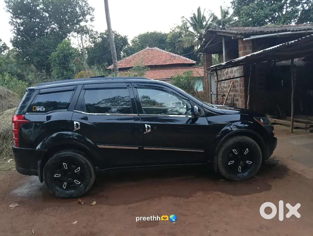 Mahindra Xuv500 W8
