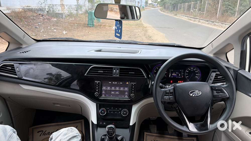 Mahindra Marazzo M6 8str, 2019, Diesel