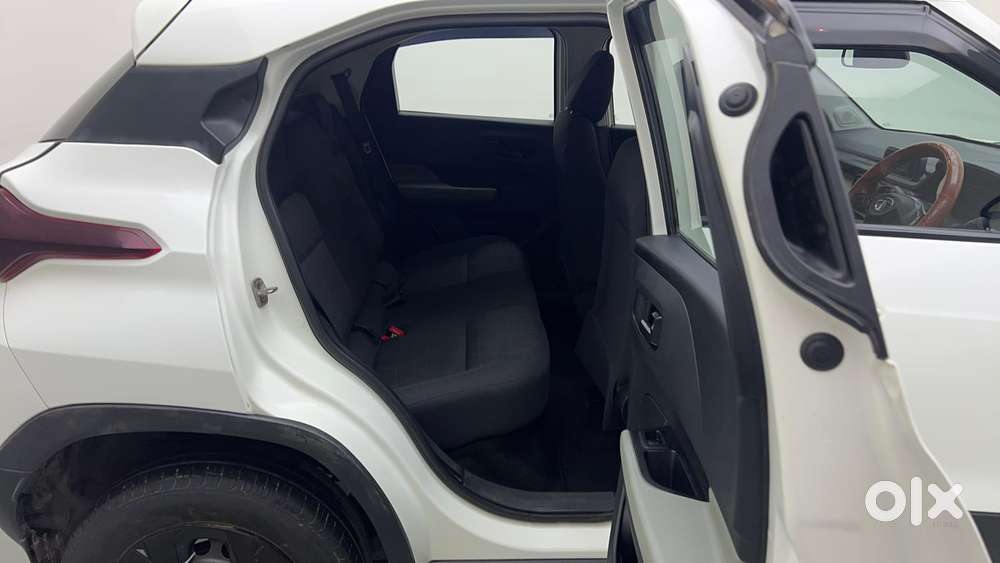 Tata Punch 1.2 Revotron Adventure Rhythm Pack Mt, 2022, Petrol