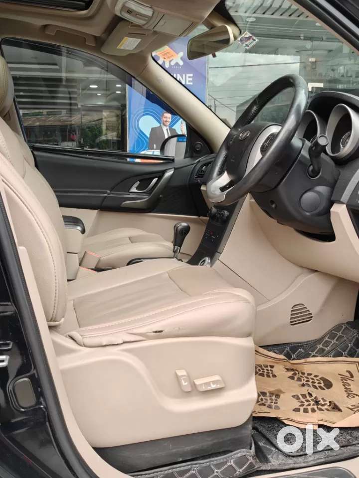 Mahindra Xuv500 At W10 Awd, 2017, Diesel