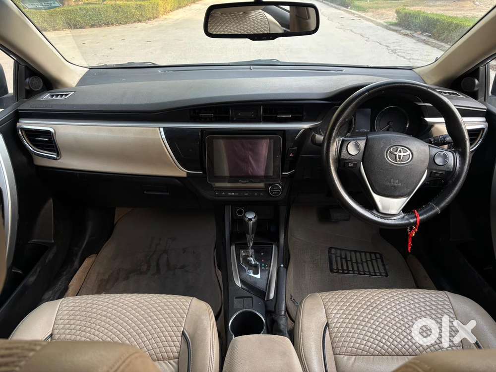 Toyota Corolla Altis [2014-2017] 1.8 G Cvt, 2016, Petrol
