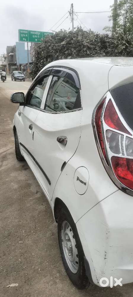 Hyundai Eon Era 2015 Petrol