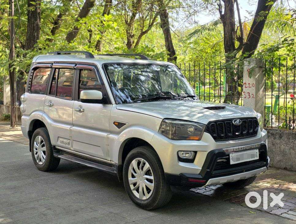 Mahindra Scorpio S6 8 Seater, 2016, Petrol