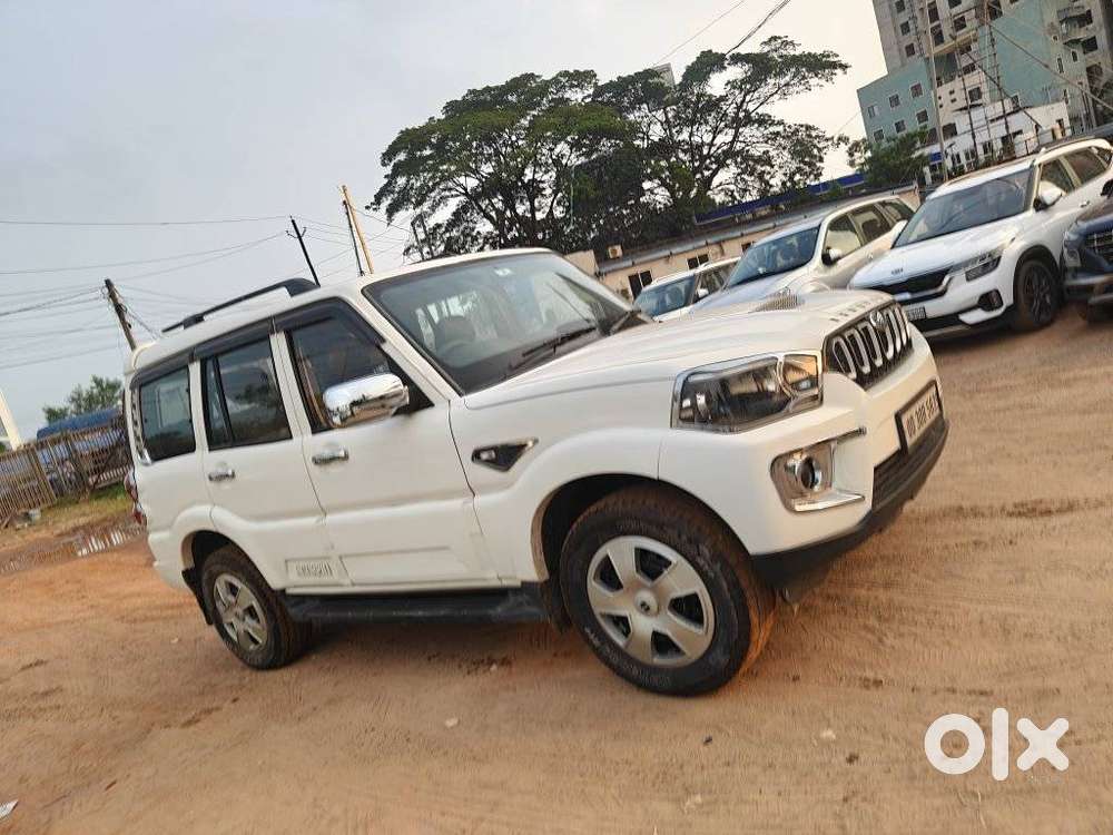 Mahindra Scorpio S7 120, 2018, Diesel