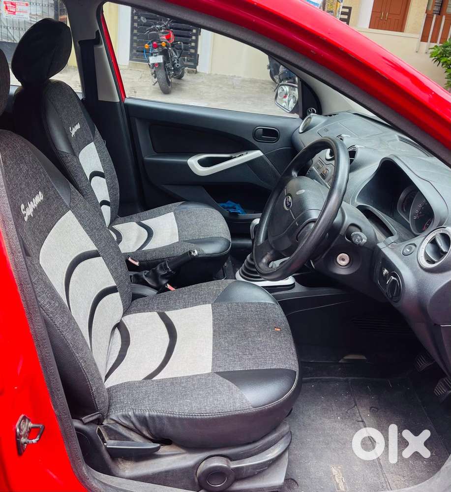 Ford Figo Petrol Titanium, 2010