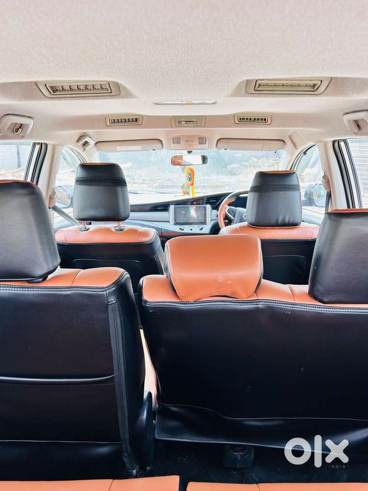 Toyota Innova Crysta 2.4 Gx Mt 8s, 2017, Diesel