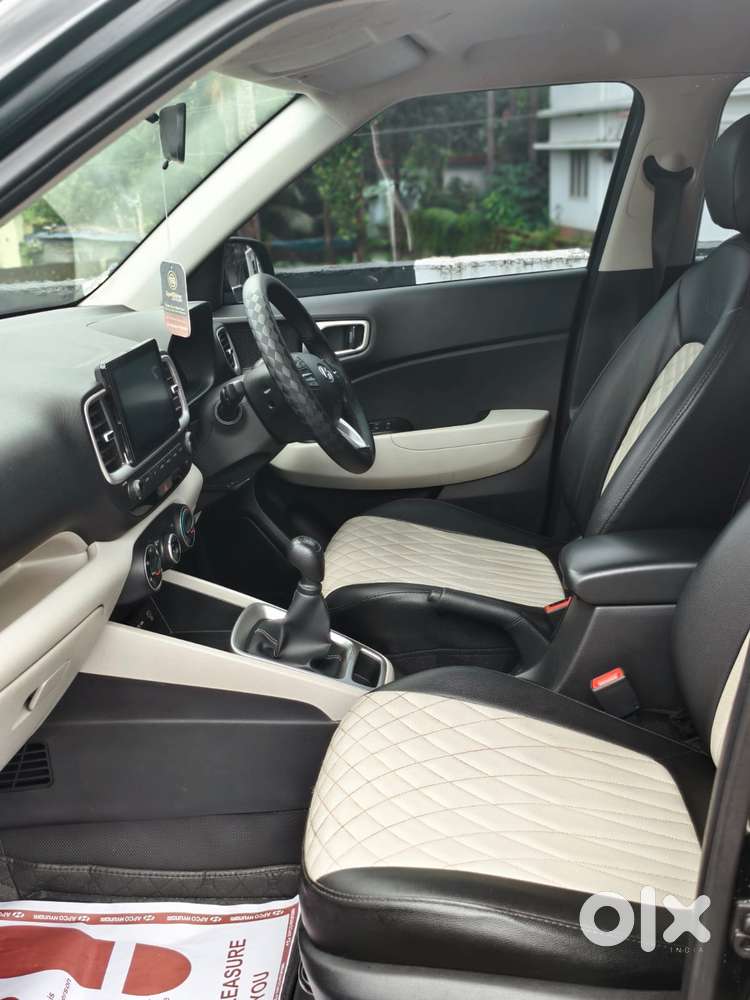 Hyundai Venue S Plus Mt 1.2 Kappa, 2023, Petrol