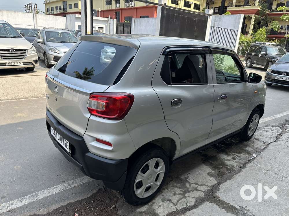 Maruti Suzuki S-presso Vxi, 2024, Petrol