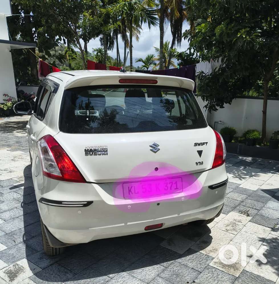 Maruti Suzuki Swift 2016