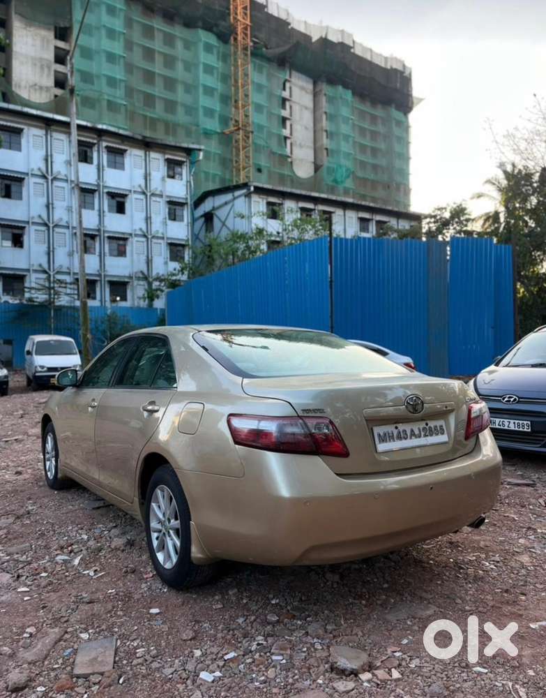 Toyota Camry Petrol 2011