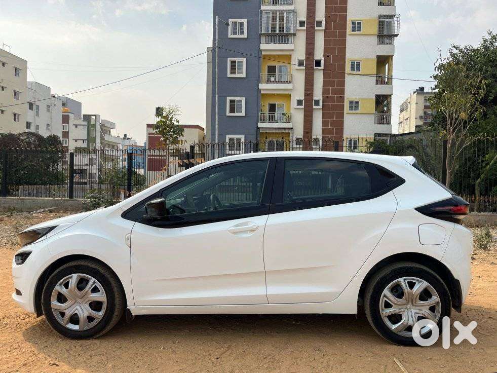 Tata Altroz Xm Plus (s) Diesel, 2023, Diesel