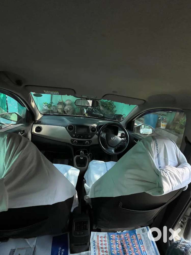 Hyundai Grand I10 2017 Diesel 106000 Km Driven