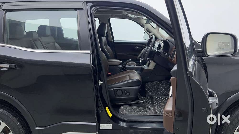 Mahindra Scorpio N Z8 L Petrol At 7 Str, 2023, Petrol