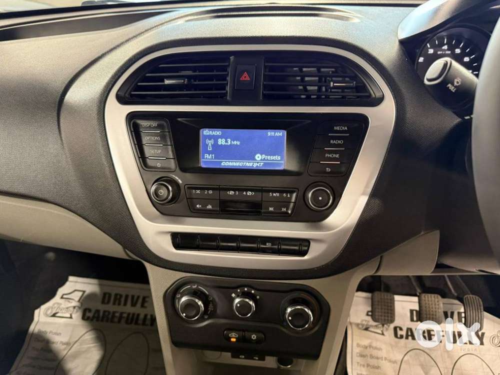 Tata Tiago 1.2 Revotron Xt Rhythm, 2017, Petrol