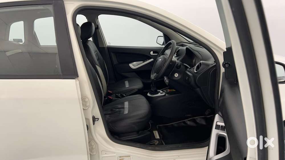 Ford Figo Petrol Zxi, 2015, Petrol