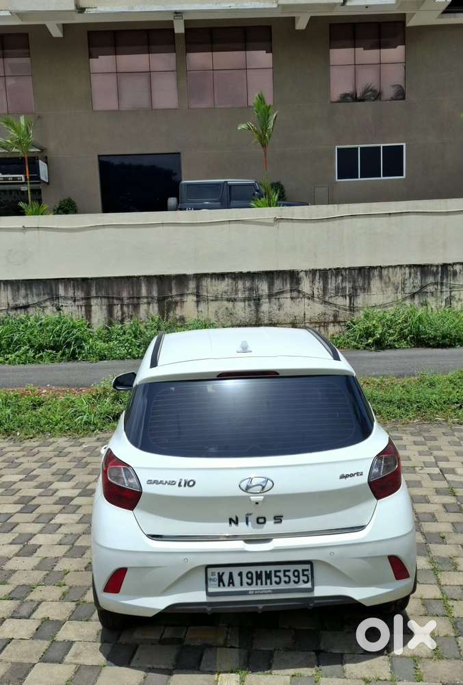Hyundai Grand I10 Nios Sportz, 2022, Petrol