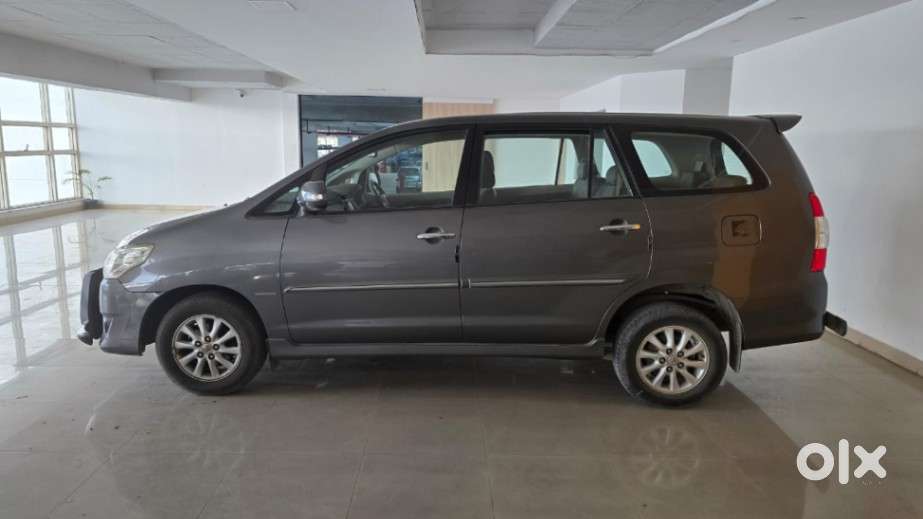 Toyota Innova 2.5 Vx 8 Str, 2013, Diesel