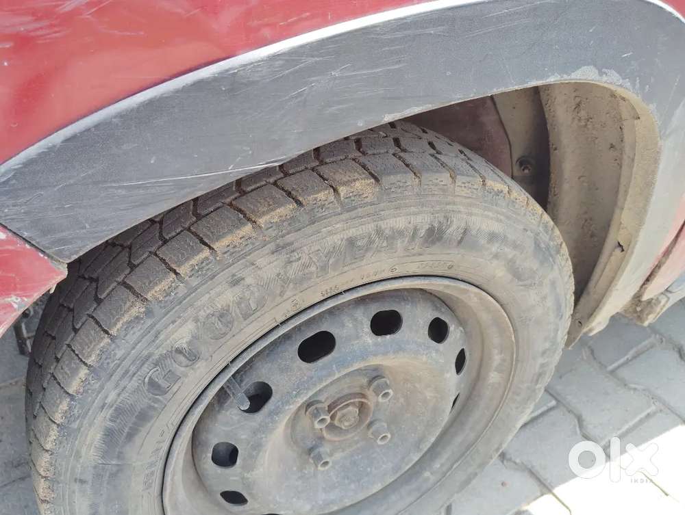 Mahindra Kuv 100 2016 Diesel 200000 Km Driven