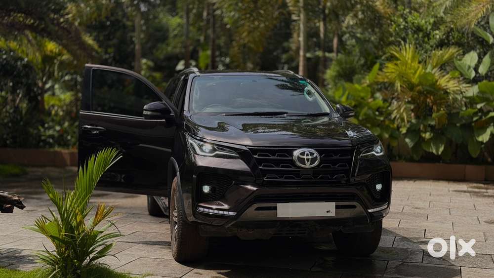 Toyota Fortuner Sigma- Showroom Condition