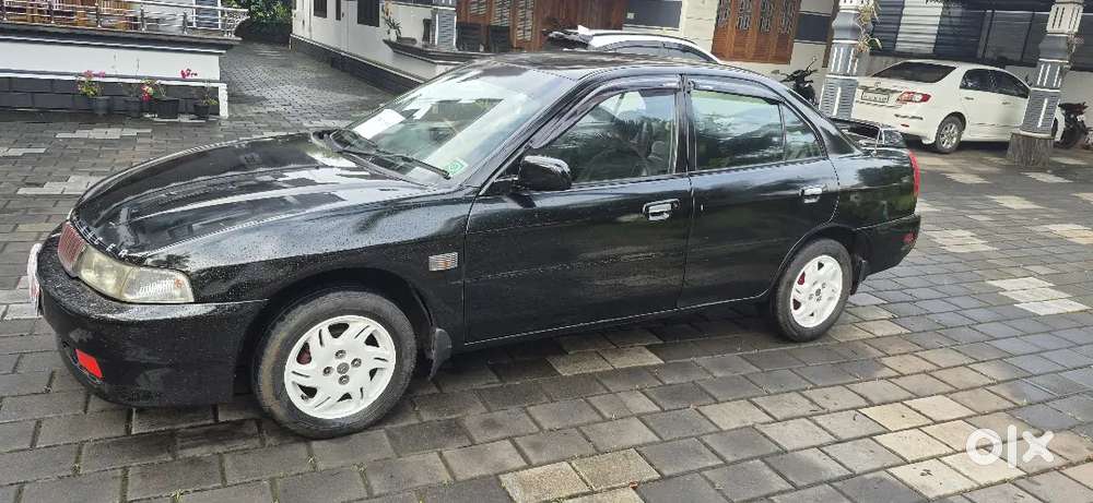 Black Colour Mitsubishi Lancer Limited Edition  2004 Model Good Condit