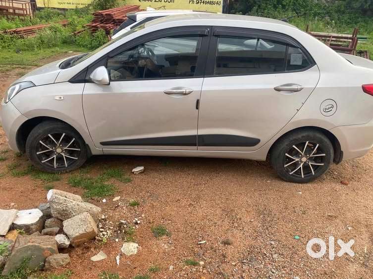 Hyundai Xcent 2016 Petrol Well Maintained