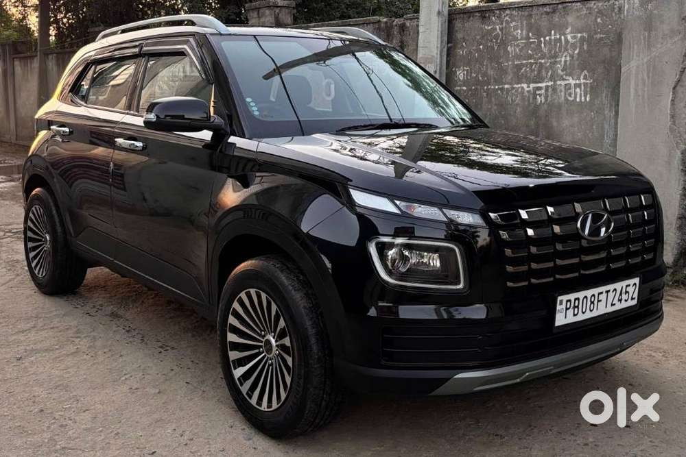 Hyundai Venue, 2025, Petrol