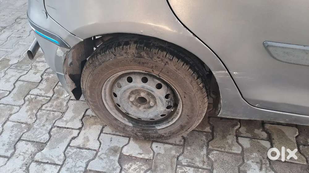 Maruti Suzuki Swift 2014 Cng & Hybrids 137000 Km Driven