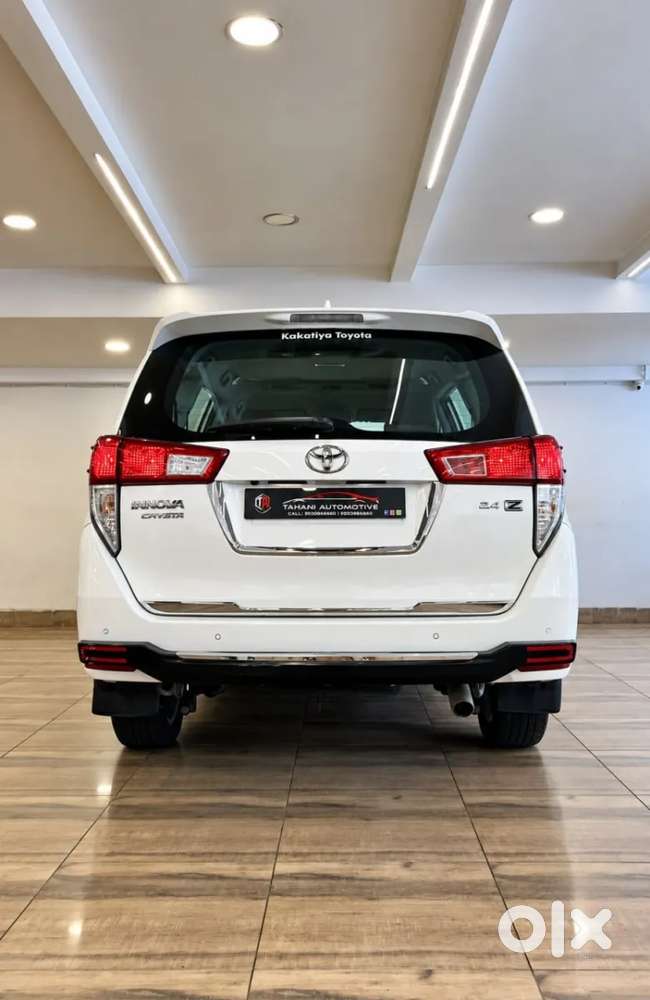 Toyota Innova Crysta [2020-ongoing] 2.4 Zx 7 Str, 2022, Diesel