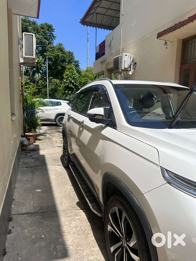 Mg Hector Plus 2024 Petrol Automatic