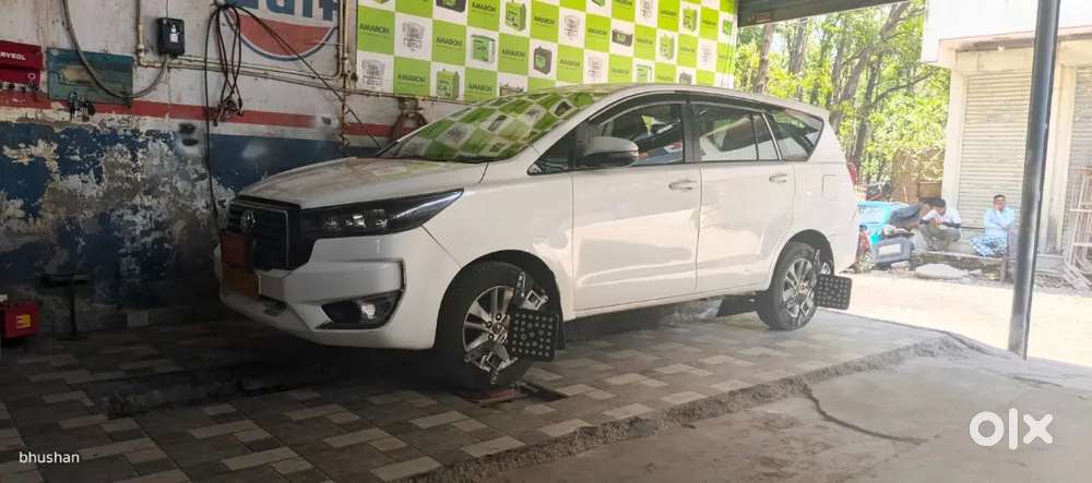 Toyota Innova Crysta 2.7 V 2019