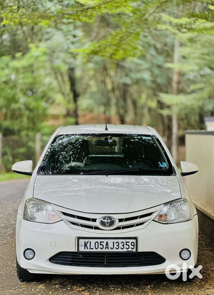 Toyota Etios Liva G, 2014, Petrol