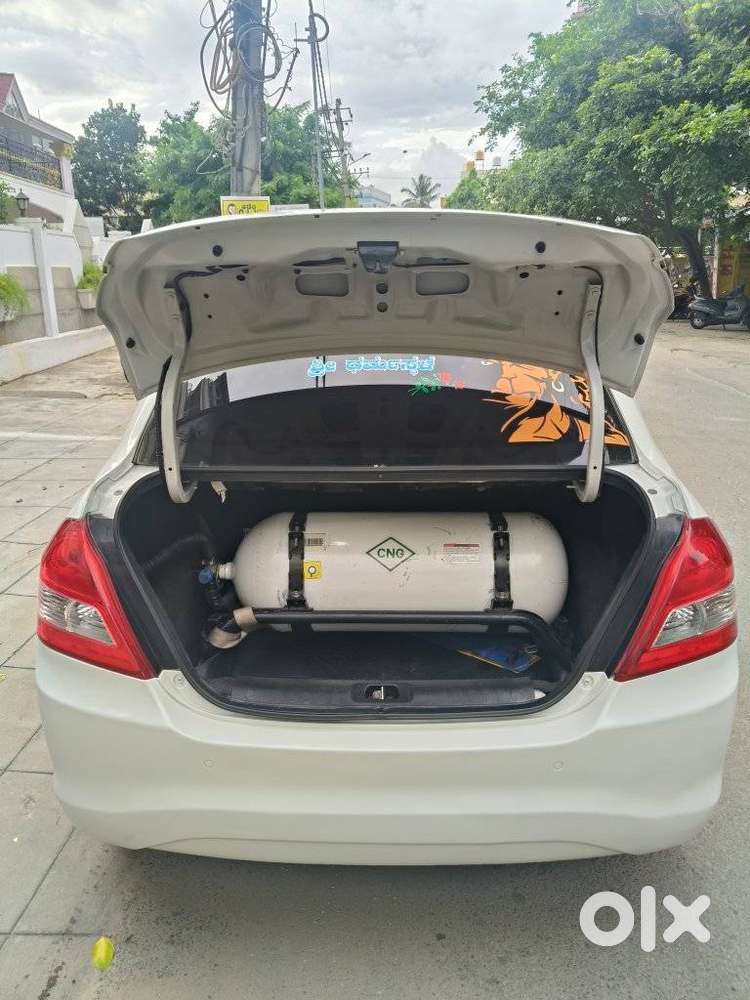 Maruti Suzuki Dzire 1.2 Vxi Cng, 2022, Cng & Hybrids