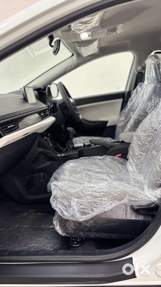 Tata Curvv Pure Plus S 1.2 Revotron Petrol 6mt, 2026, Petrol