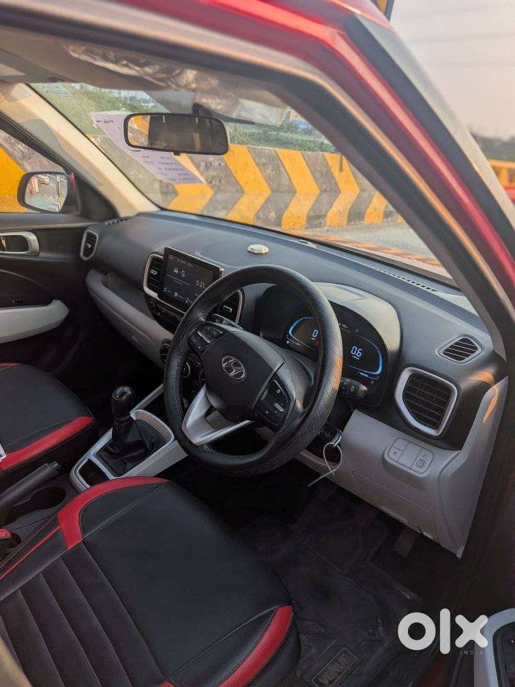 Hyundai Venue 1.2 S Plus, 2021, Petrol