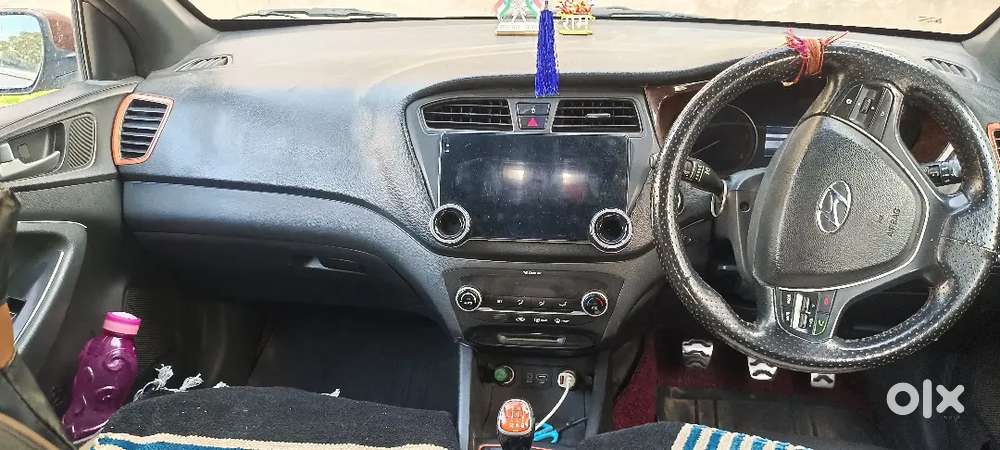 चारों टायर नए