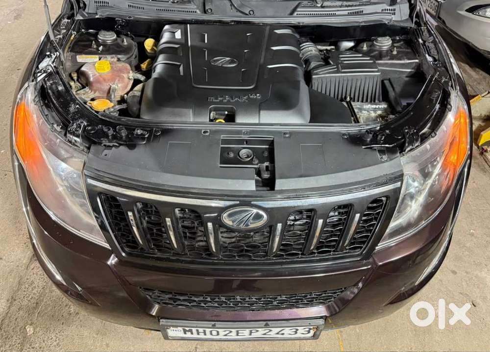 Mahindra Xuv500 W8 At, 2017