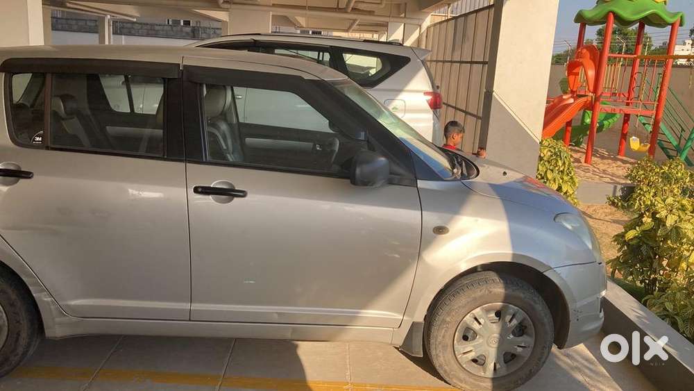 Swift Vxi In Excellent Condition