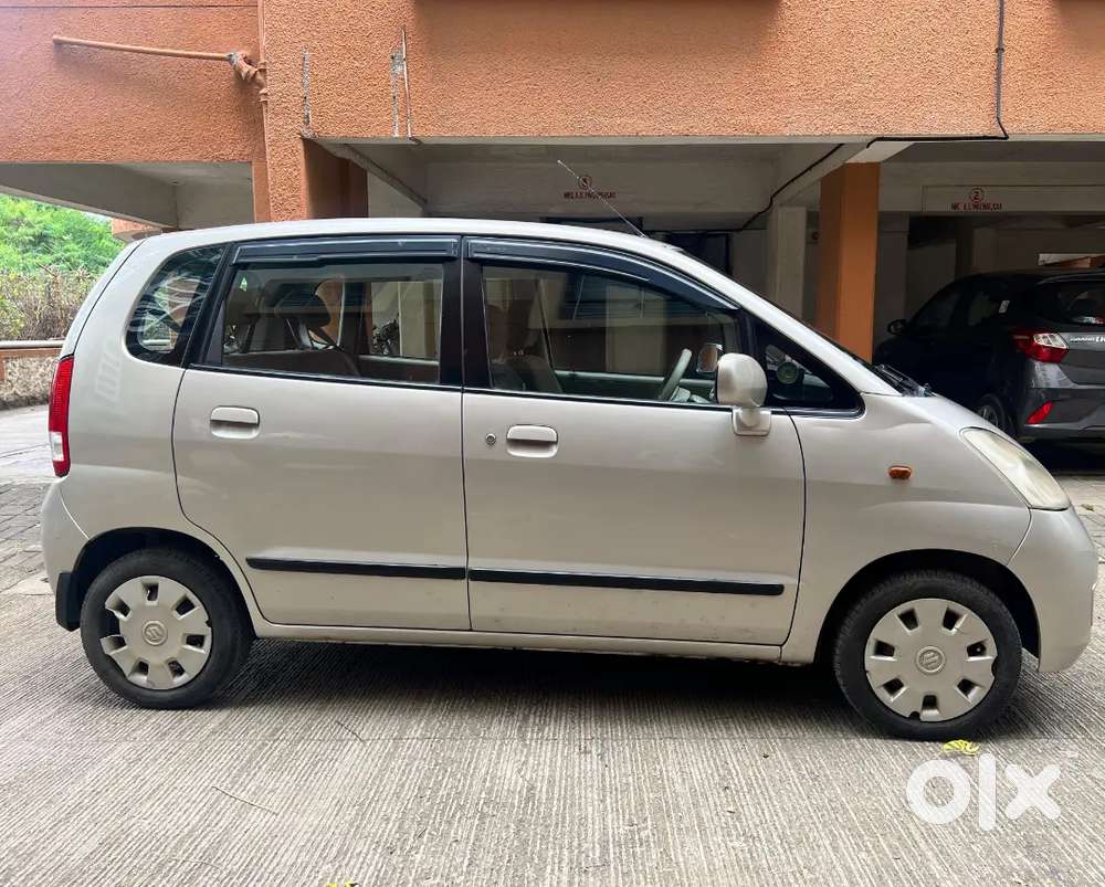 Maruti Suzuki Zen Estilo 2008