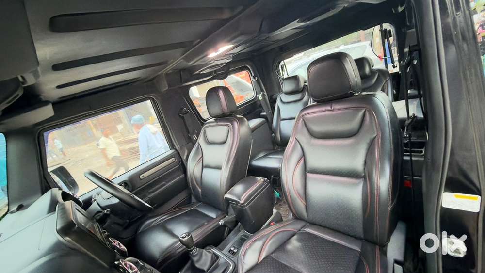 Mahindra Thar Petrol 2023
