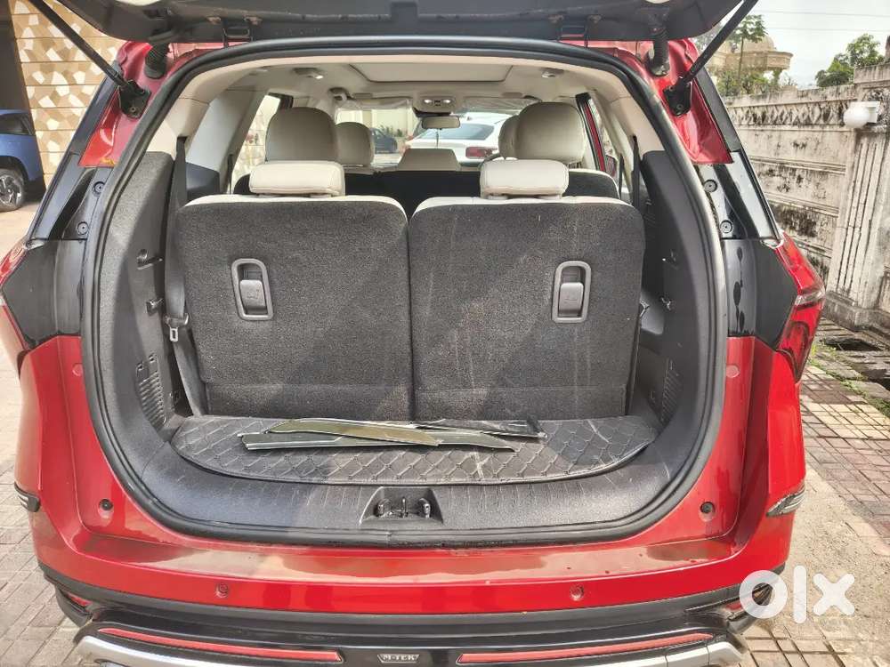 Mahindra Xuv700 2023 Petrol Excellent Condition