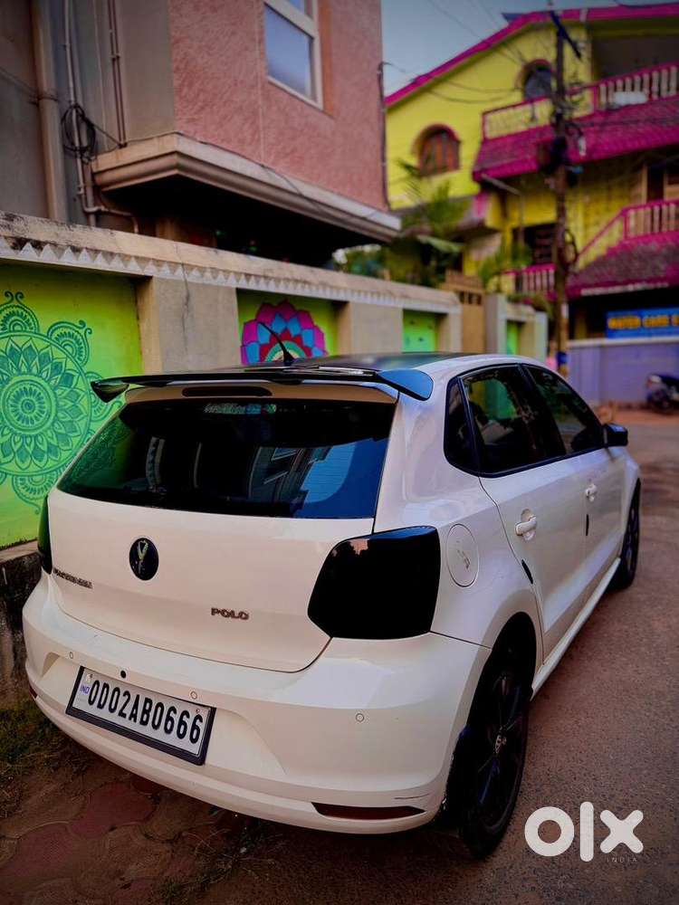 Volkswagen Polo 2016 Petrol 123000 Km Driven